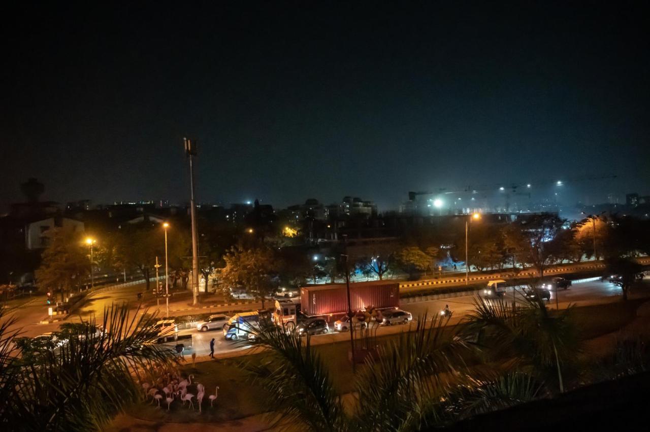 מלון נאווי מומבאי Vijaya Hill View Residency מראה חיצוני תמונה