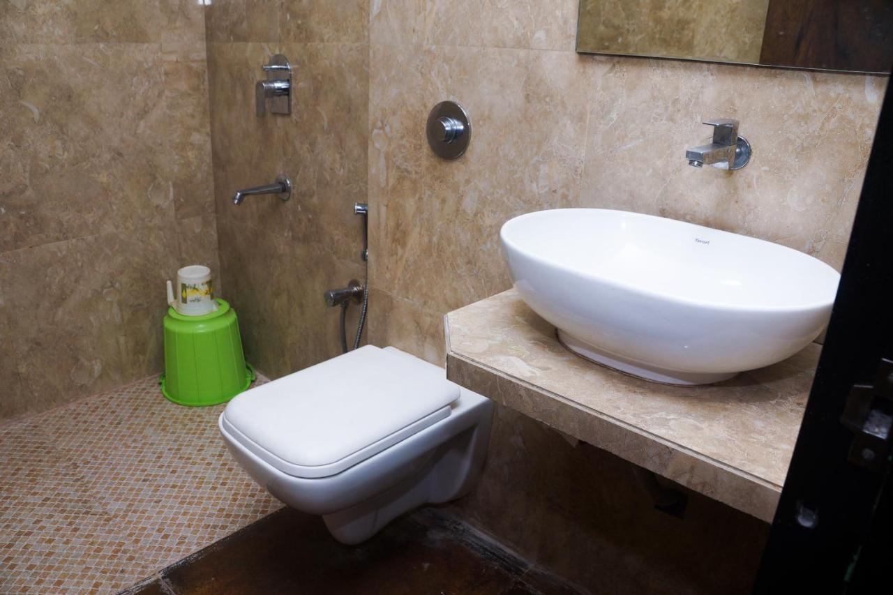 מלון נאווי מומבאי Vijaya Hill View Residency מראה חיצוני תמונה